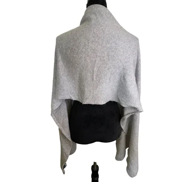 Cynthia Rowley Light Gray Acrylic Blend Wrap Scarf One Size Boho Fairy - Picture 3 of 6